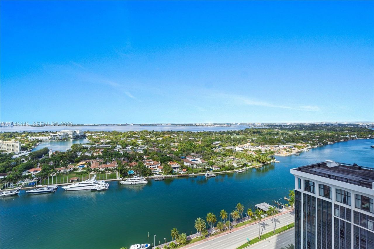 4779 Collins Ave, Unit 2607, Miami Beach, FL 33140 Photo