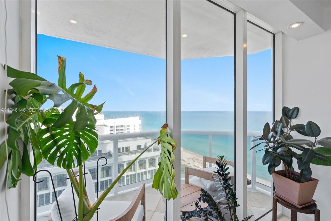 4779 Collins Ave, Unit 2607, Miami Beach, FL 33140 Photo
