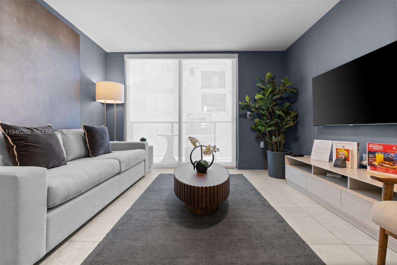 239 SW 9th St, Unit 2303, Miami, FL 33130 Photo