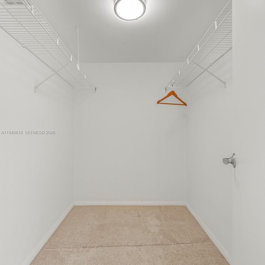 3121 NE 51st St, Unit 203E, Fort Lauderdale, FL 33308 Photo