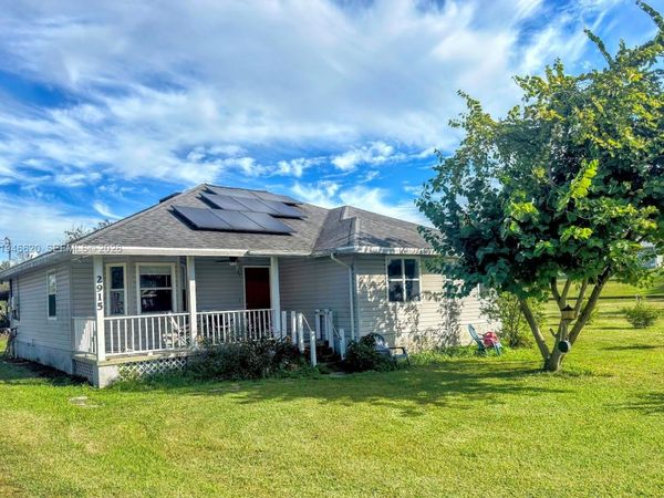 2915 Ortona Locks Rd, Moore Haven, FL 33471