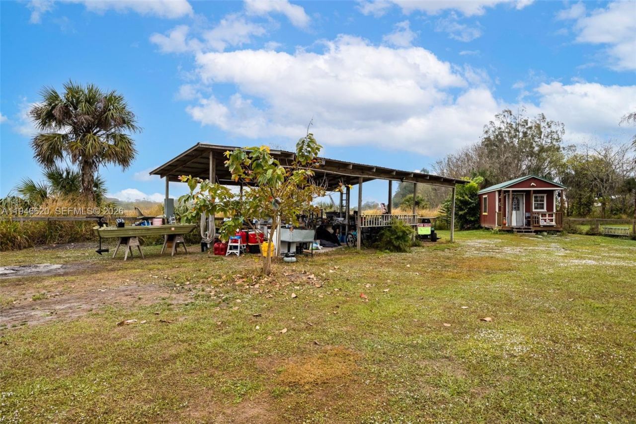 2915 Ortona Locks Rd, Moore Haven, FL 33471 Photo
