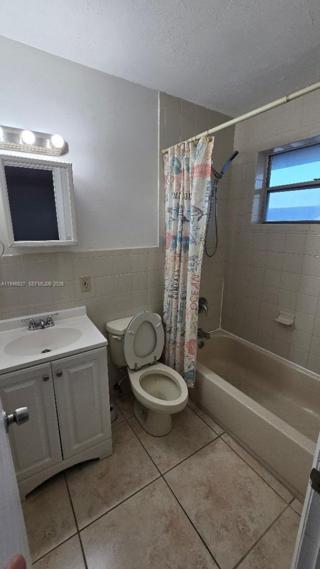 9375 SW 40th Ter, Unit 211, Miami, FL 33165 Photo