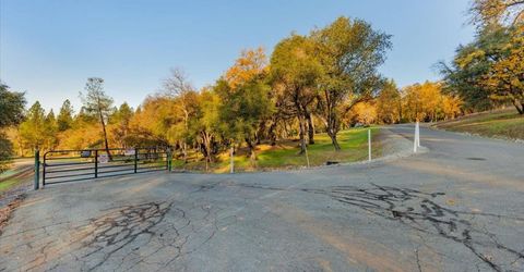 10746 S Ponderosa Way, Rough and Ready, CA 95975 Photo