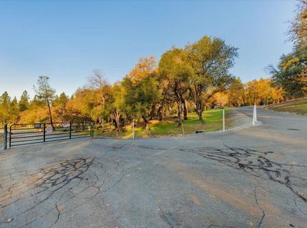 10746 S Ponderosa Way, Rough and Ready, CA 95975 Photo