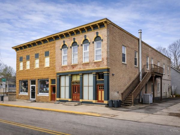 2 Main Street, College Corner, OH 45003