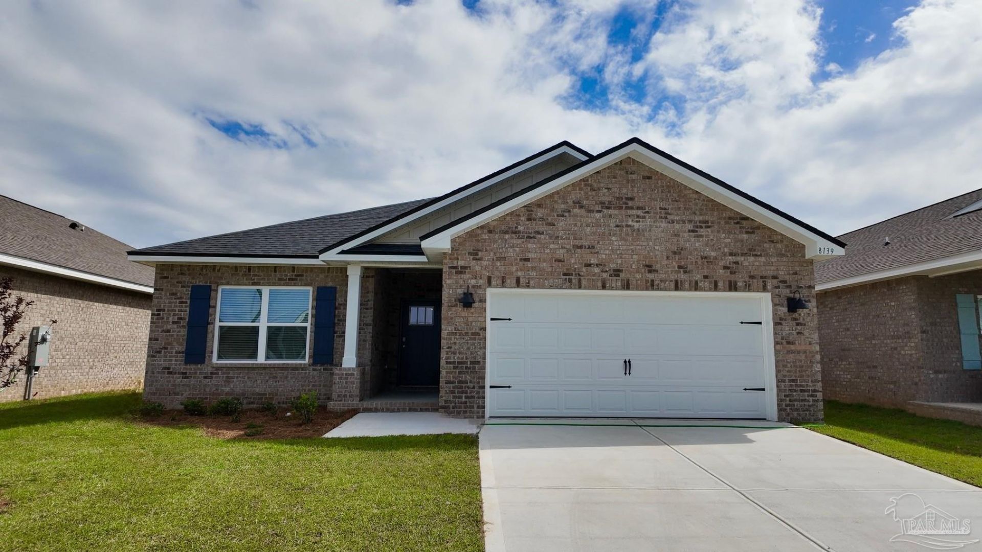 8139 Fox Hunt Dr, Milton, FL 32583 Main Photo