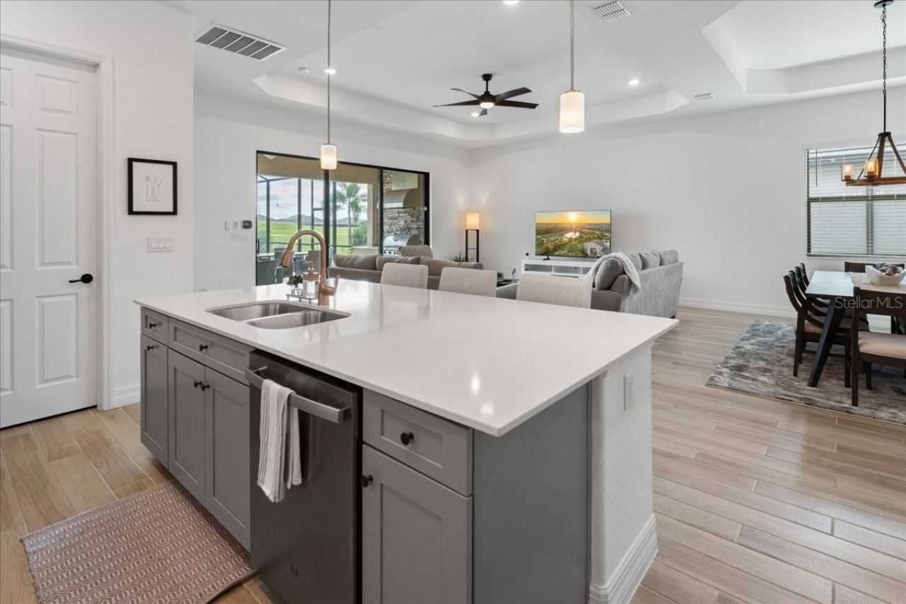 5713 Cheech Glen, Lakewood Ranch, FL 34211 Photo