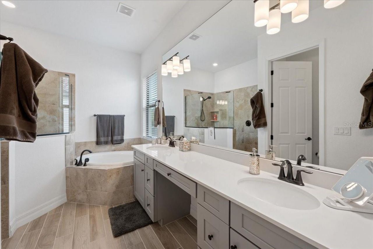 5713 Cheech Glen, Lakewood Ranch, FL 34211 Photo