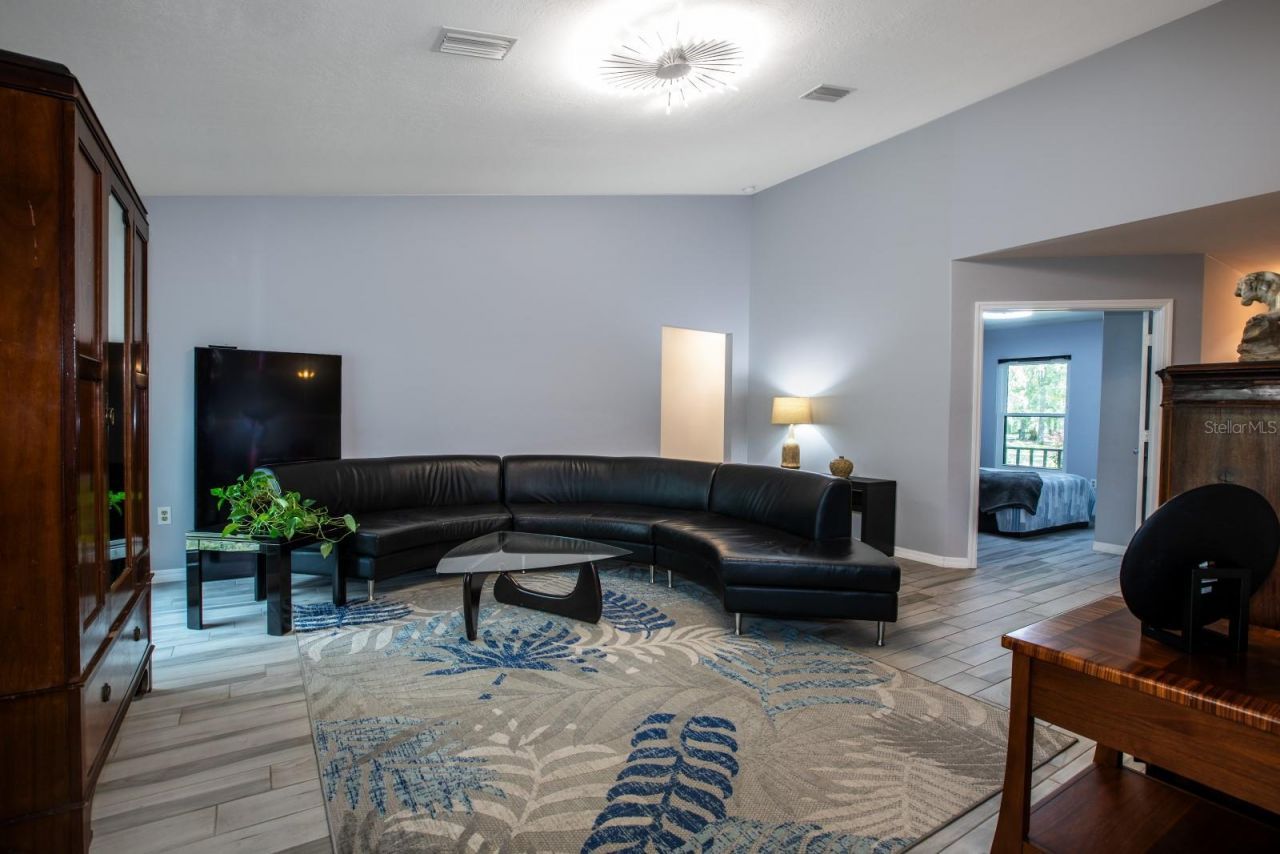 16758 SE 181st Terrace, Weirsdale, FL 32195 Photo