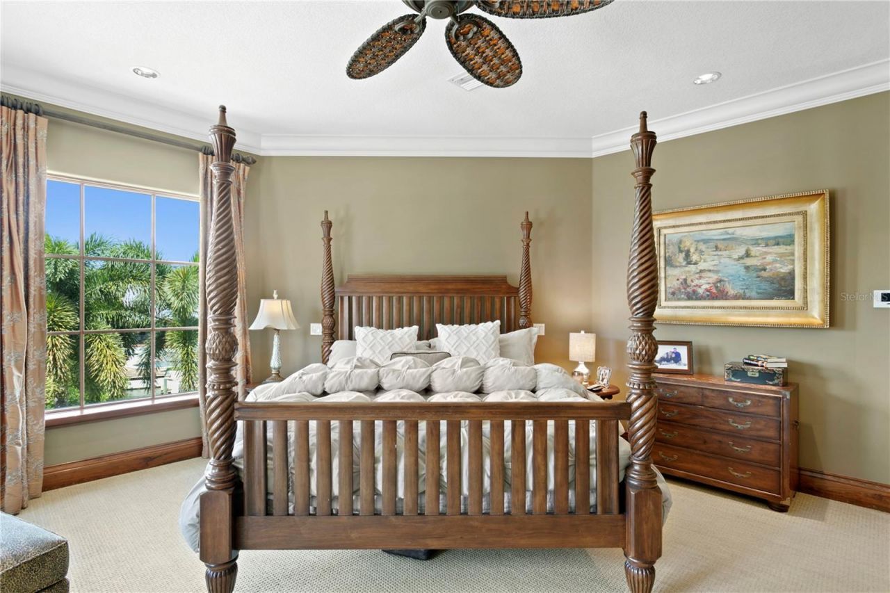 25 W Spanish Main Street, Tampa, FL 33609 Photo