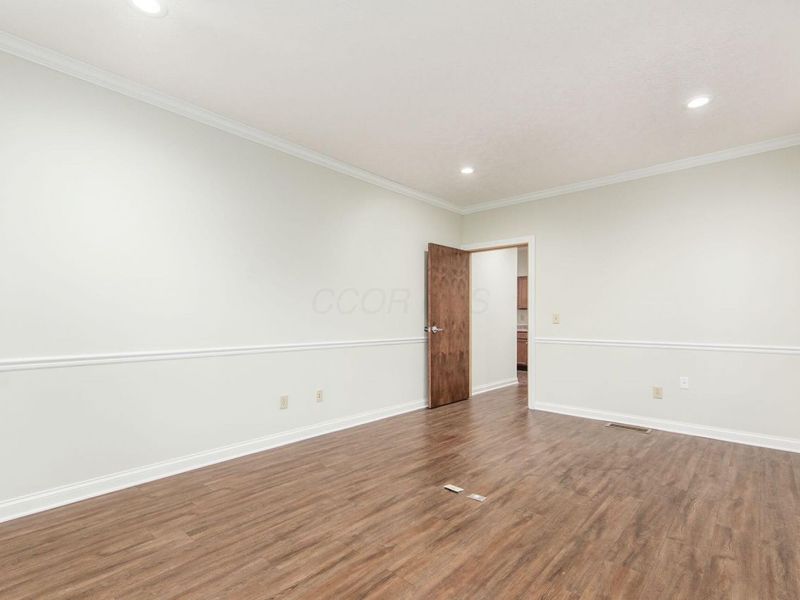 514 N State Street, Unit B, Westerville, OH 43082 Photo 11