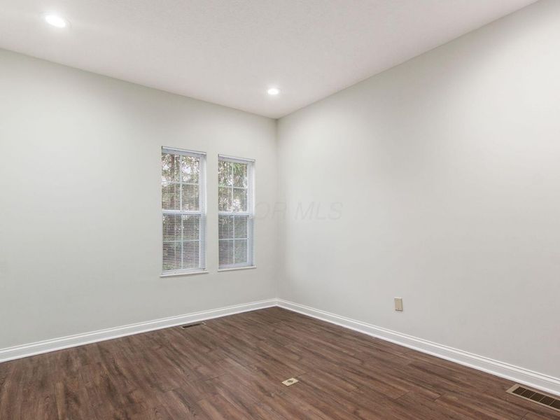 514 N State Street, Unit B, Westerville, OH 43082 Photo 7
