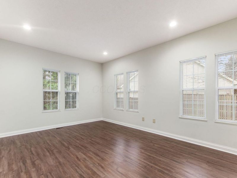 514 N State Street, Unit B, Westerville, OH 43082 Photo 8