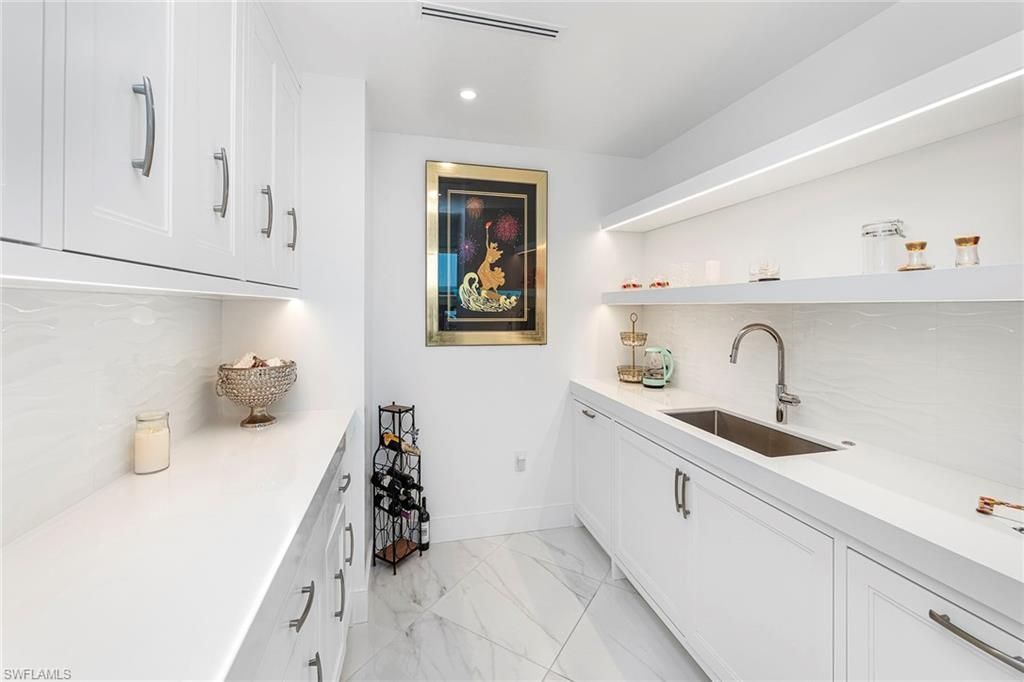 13945 Old Coast Rd, Unit 806, Naples, FL 34110 Photo