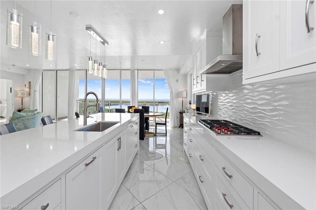 13945 Old Coast Rd, Unit 806, Naples, FL 34110 Photo