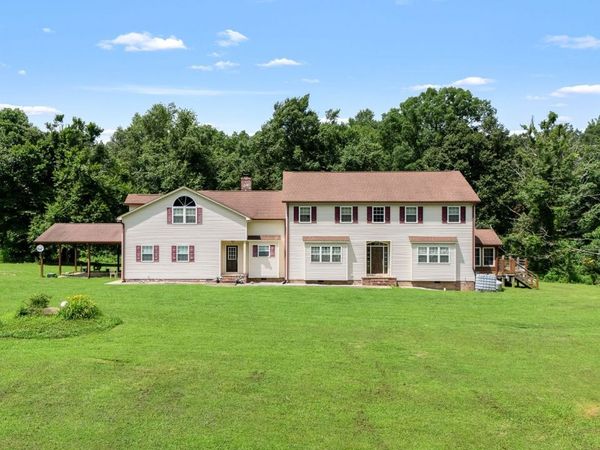 745 UNION RIDGE ROAD , Wartrace, TN 37183