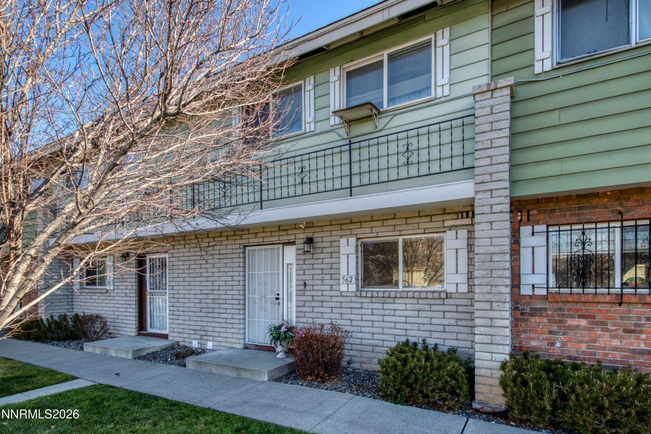 562 Smithridge Park, Reno, NV 89502 Photo