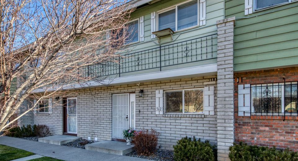 562 Smithridge Park, Reno, NV 89502 Photo