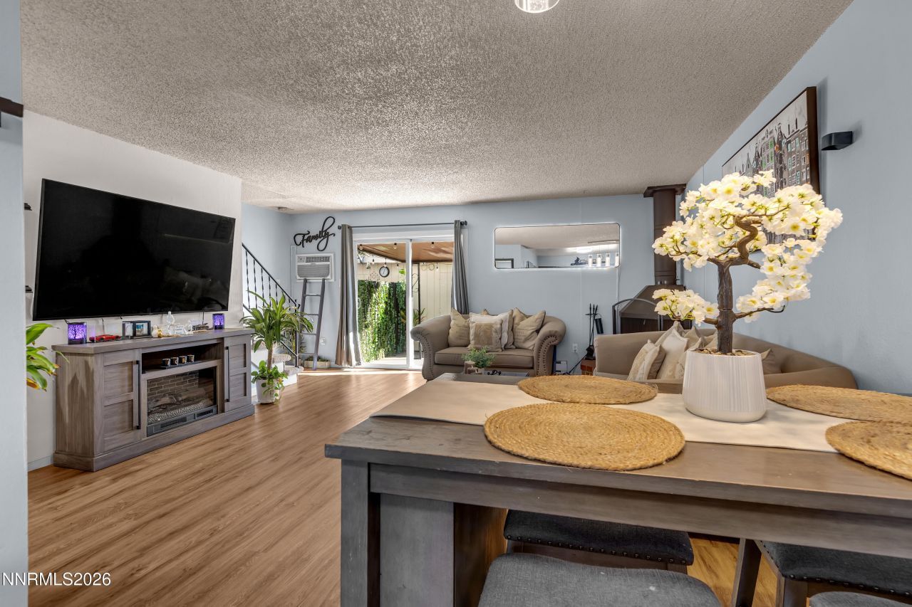 562 Smithridge Park, Reno, NV 89502 Photo