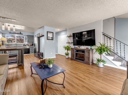 562 Smithridge Park, Reno, NV 89502 Photo