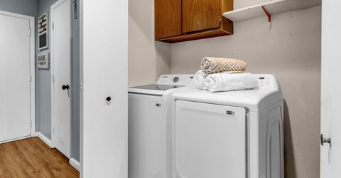 562 Smithridge Park, Reno, NV 89502 Photo