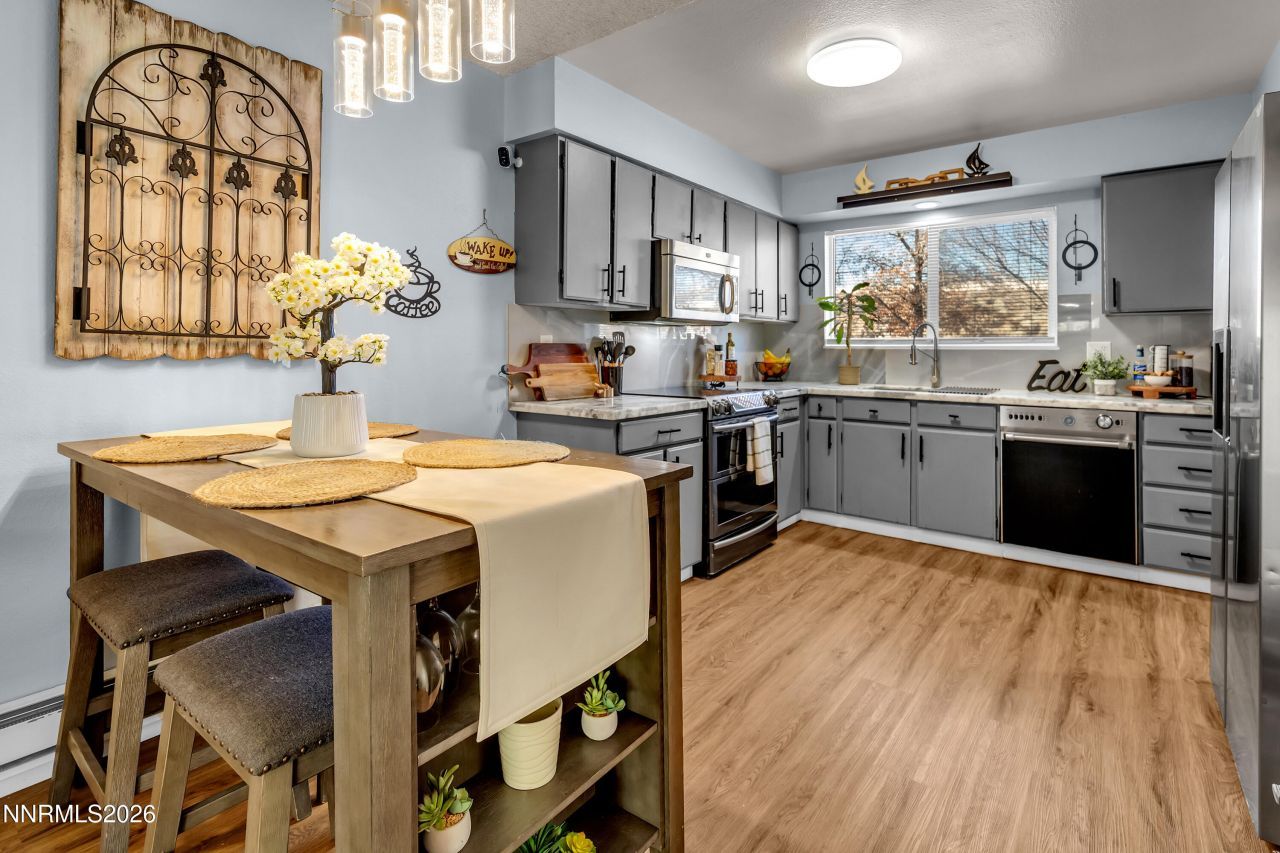 562 Smithridge Park, Reno, NV 89502 Photo