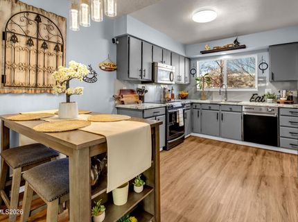 562 Smithridge Park, Reno, NV 89502 Photo