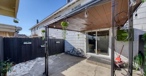 562 Smithridge Park, Reno, NV 89502 Photo