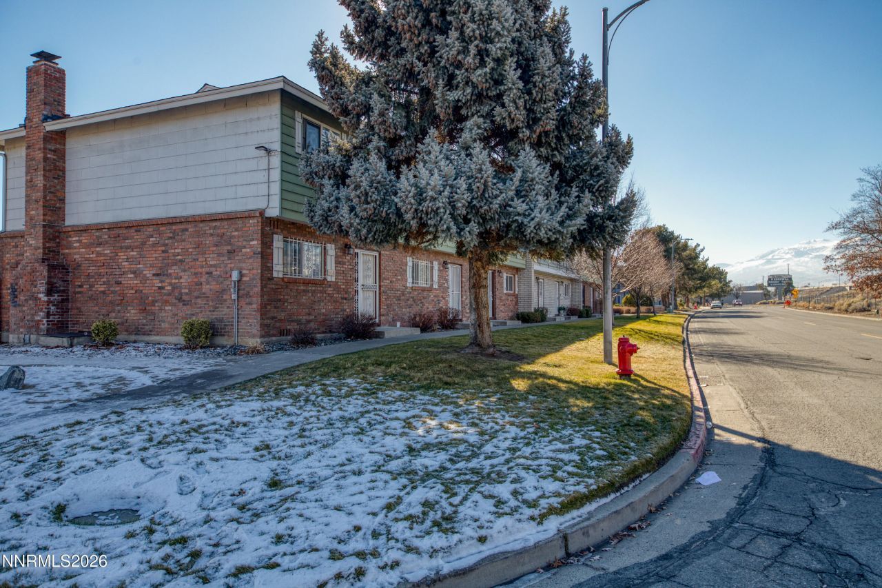 562 Smithridge Park, Reno, NV 89502 Photo