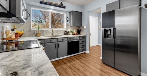 562 Smithridge Park, Reno, NV 89502 Photo