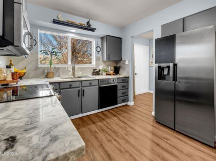 562 Smithridge Park, Reno, NV 89502 Photo