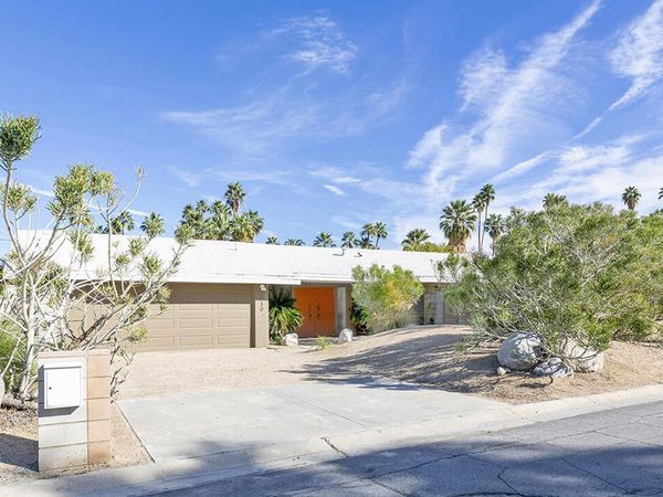 2030 S Joshua Tree Place, Palm Springs, CA 92264
