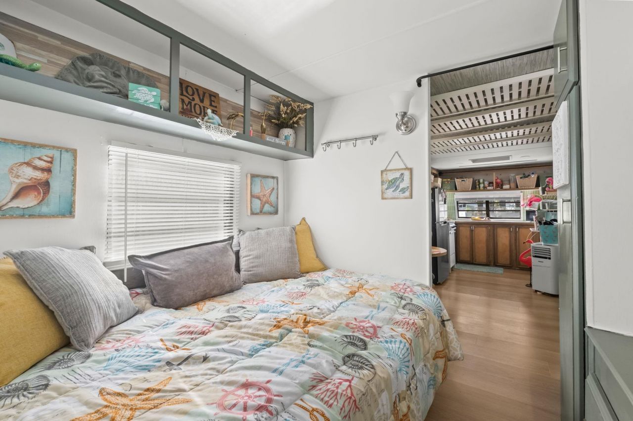 613 5th Ave. S Photo 16