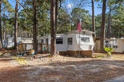 613 5th Ave. S photo 4