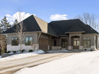 12803 Woodhaven Place , Minnetonka, MN 55305