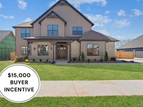 831 Greenhorn Street , Bentonville, AR 72712