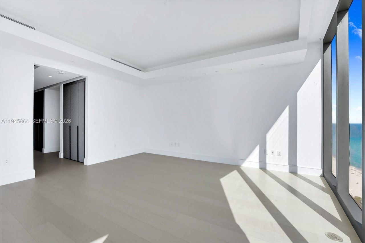 17975 Collins Ave, Unit N1801, Sunny Isles Beach, FL 33160 Photo