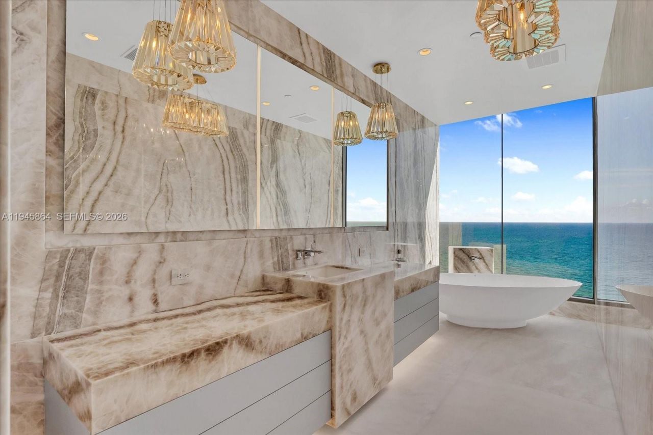 17975 Collins Ave, Unit N1801, Sunny Isles Beach, FL 33160 Photo