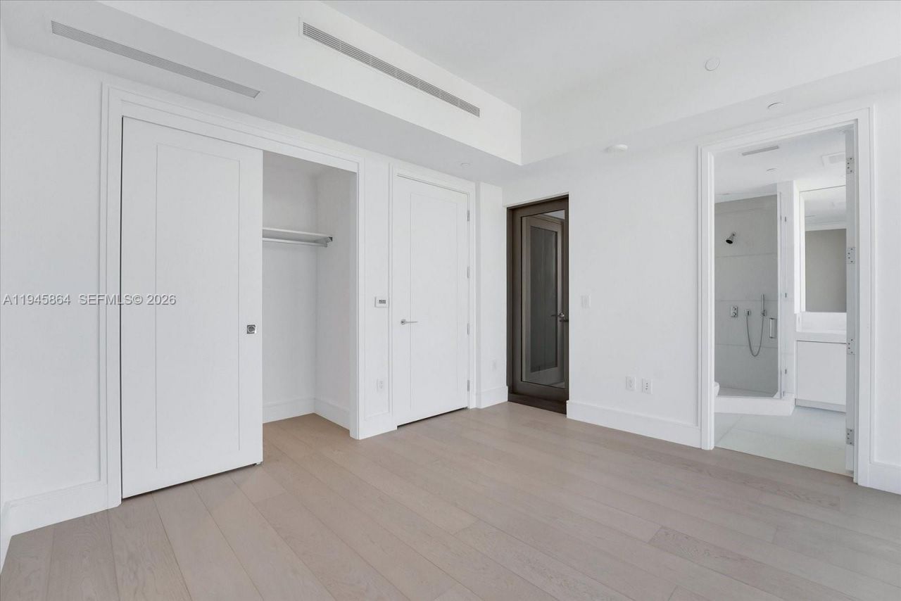 17975 Collins Ave, Unit N1801, Sunny Isles Beach, FL 33160 Photo