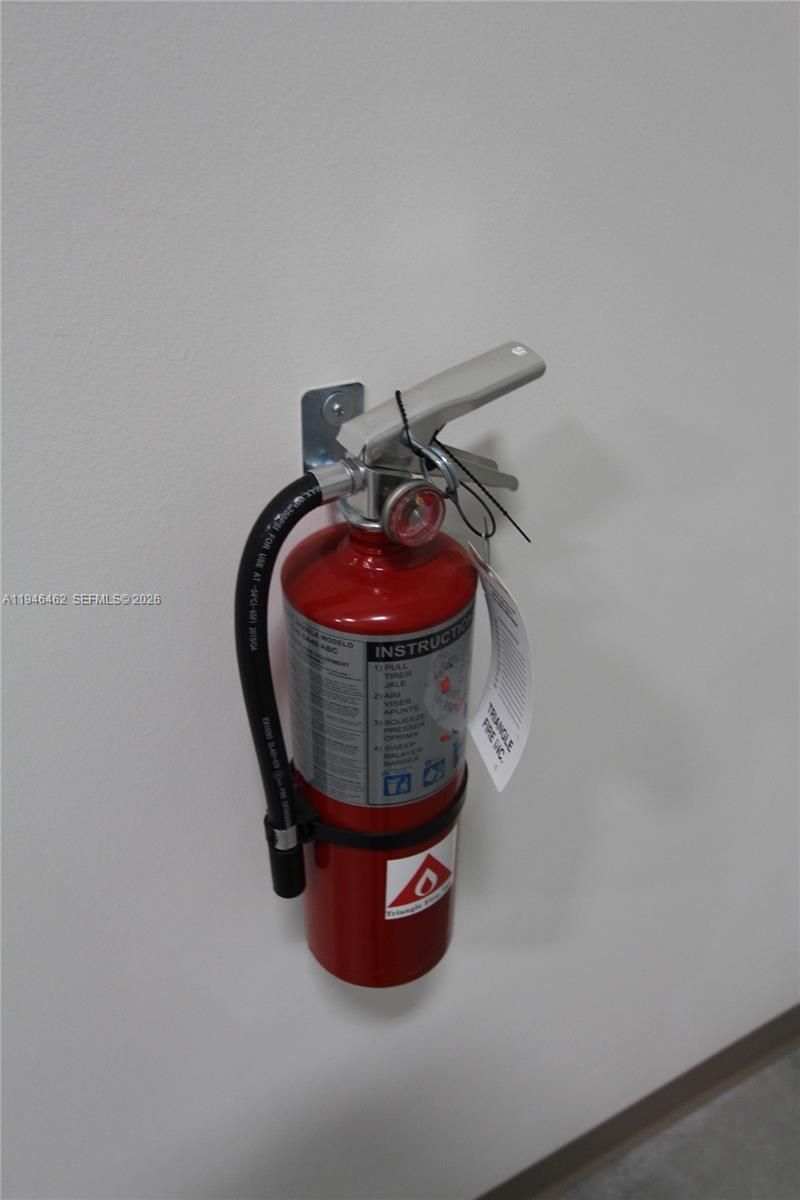 10889 NW 17th St, Unit 152, Sweetwater, FL 33172 Photo