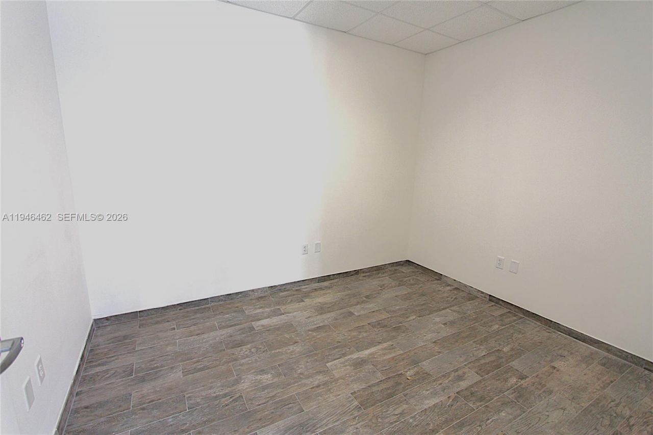 10889 NW 17th St, Unit 152, Sweetwater, FL 33172 Photo