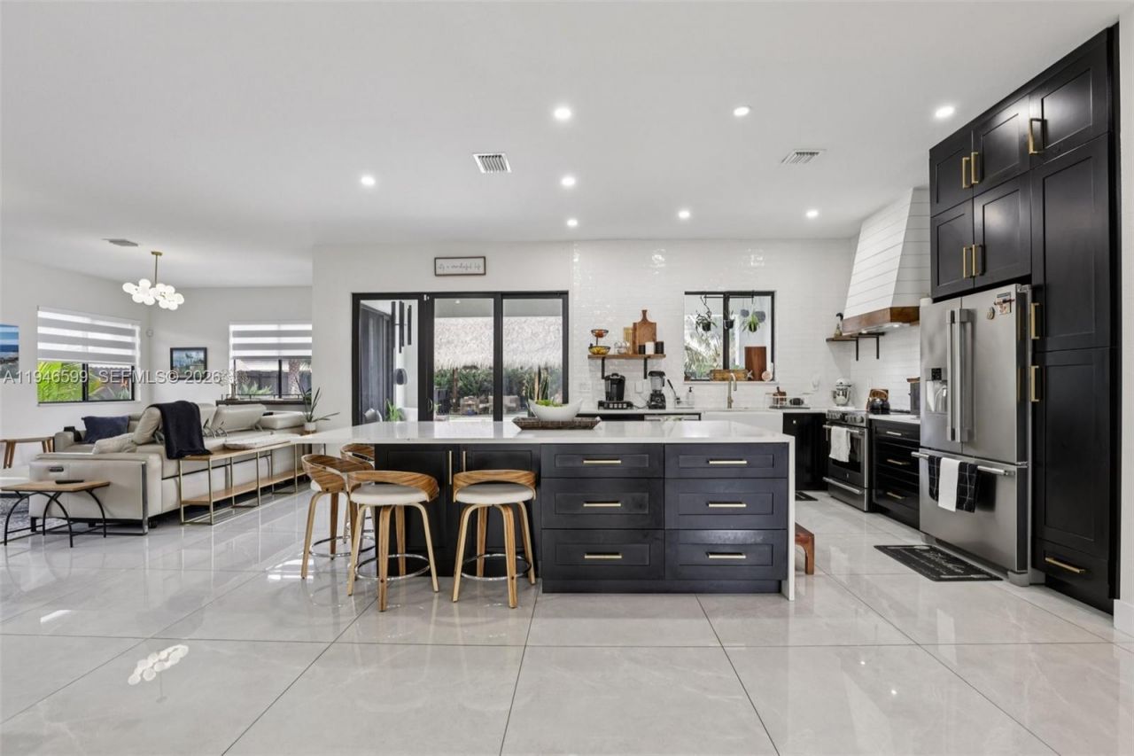 13203 SW 228th St, Miami, FL 33170 Photo