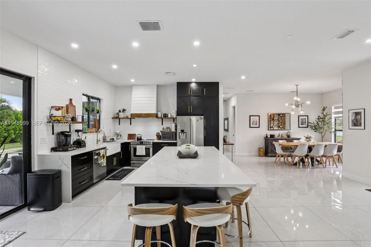 13203 SW 228th St, Miami, FL 33170 Photo