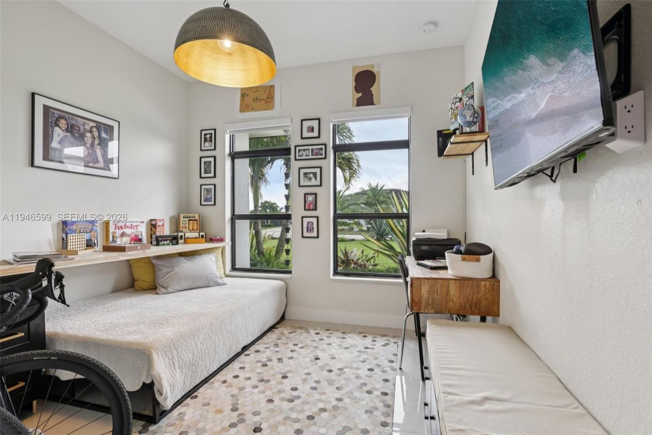 13203 SW 228th St, Miami, FL 33170 Photo