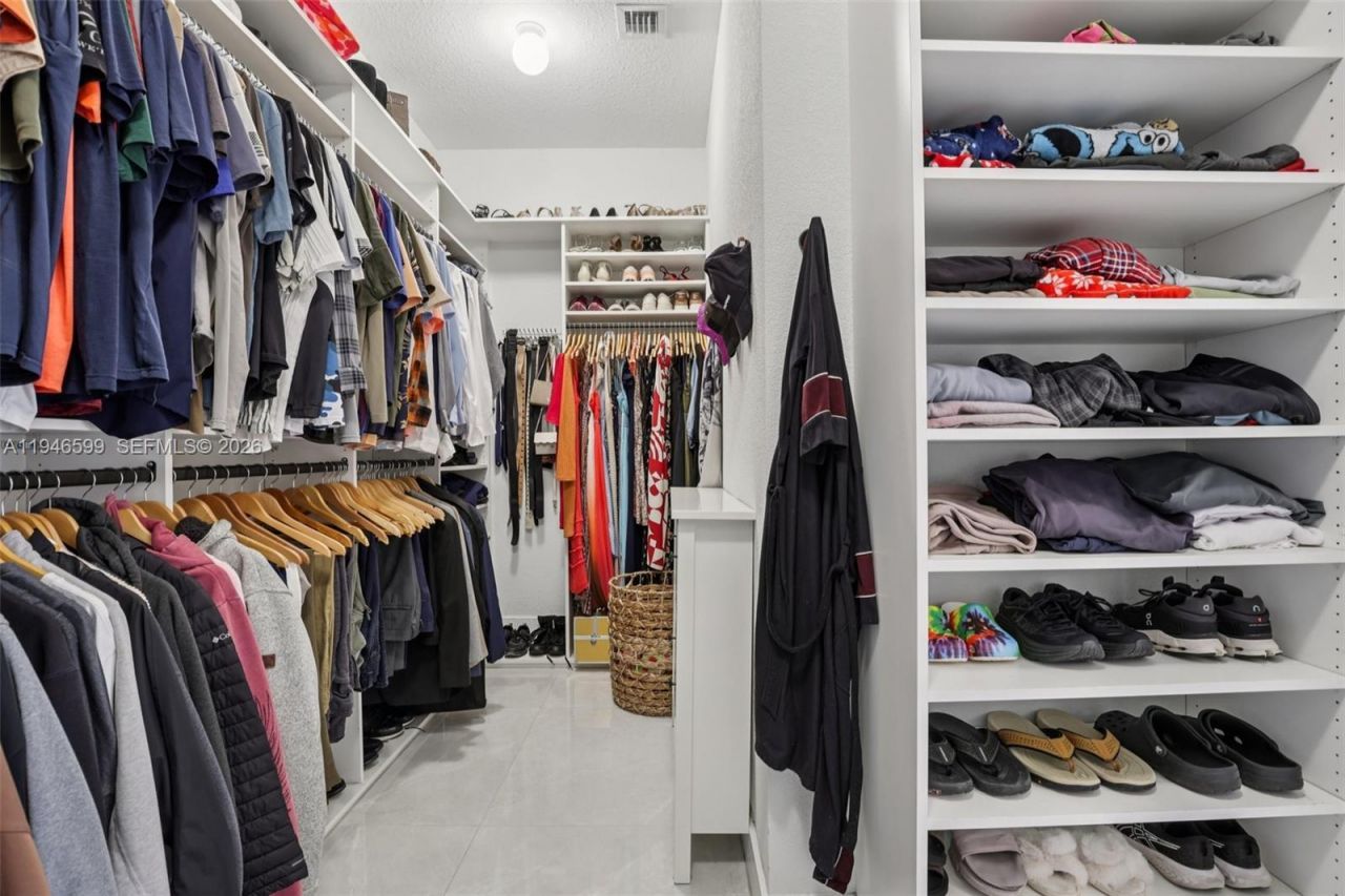 13203 SW 228th St, Miami, FL 33170 Photo