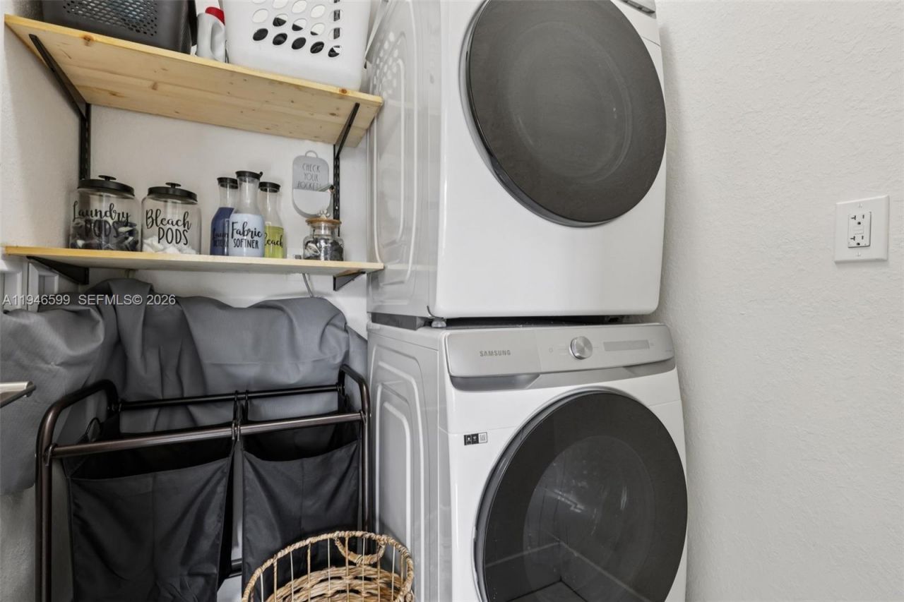 13203 SW 228th St, Miami, FL 33170 Photo