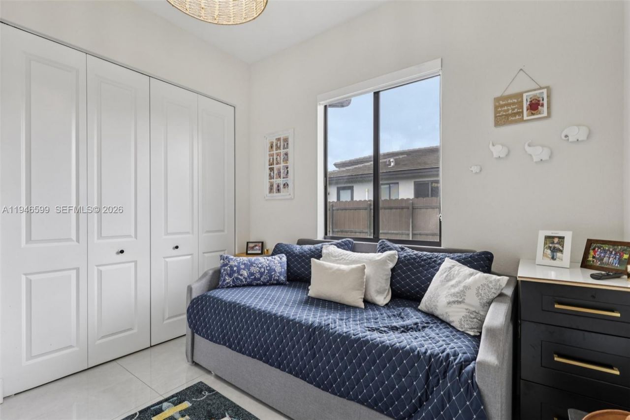 13203 SW 228th St, Miami, FL 33170 Photo