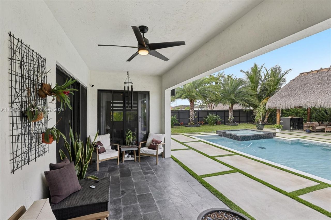 13203 SW 228th St, Miami, FL 33170 Photo