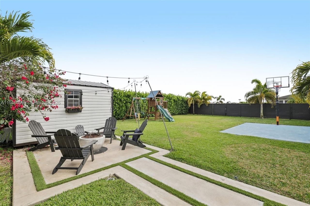 13203 SW 228th St, Miami, FL 33170 Photo